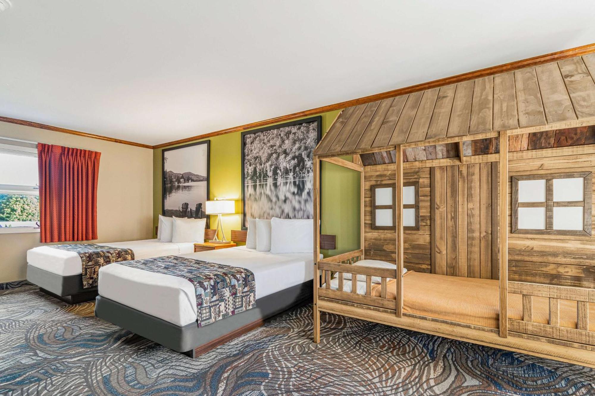 Super 8 By Wyndham Lake George/Downtown Bagian luar foto
